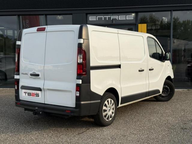 Renault Trafic image 7