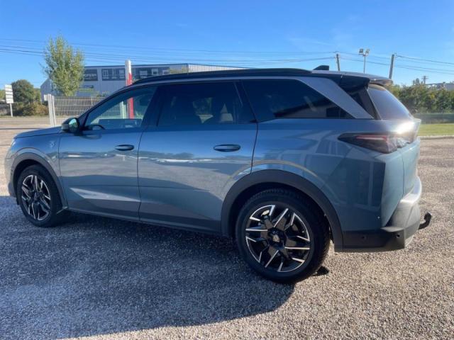 Peugeot 5008 image 6