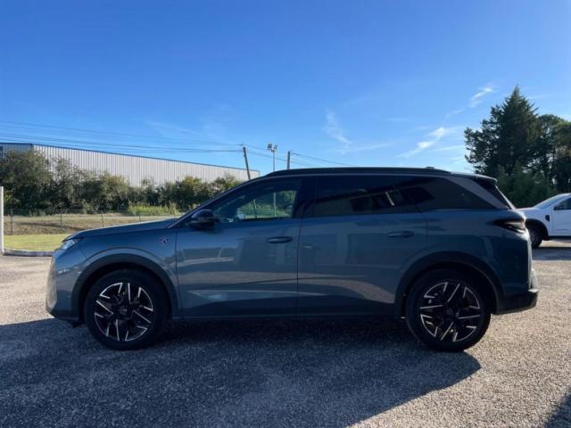 Peugeot 5008 image 1