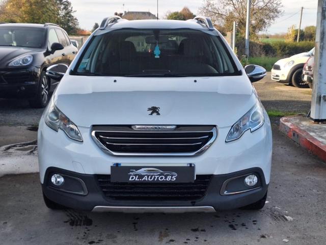 Peugeot 2008 image 2