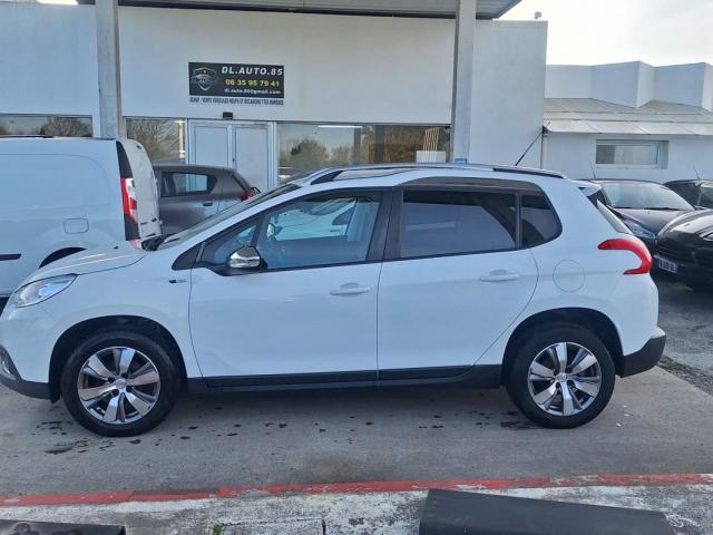 Peugeot 2008 image 6