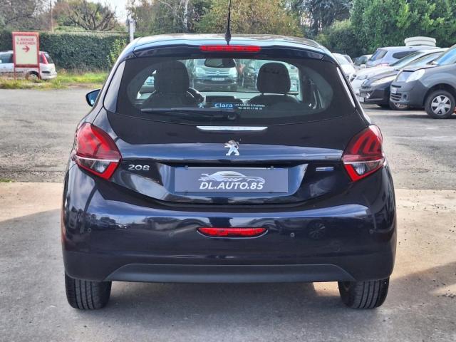 Peugeot 208 image 3