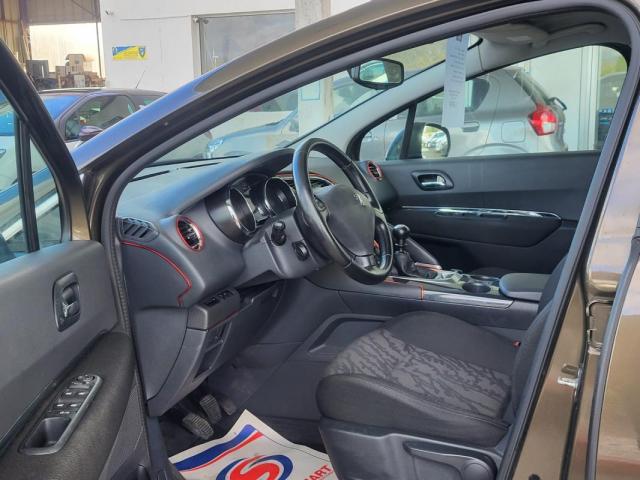 Peugeot 3008 image 5