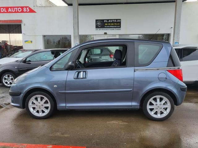 Peugeot 1007 image 8