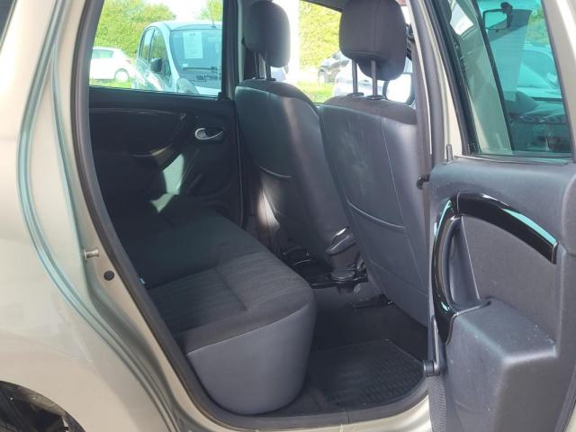 Dacia Duster image 5