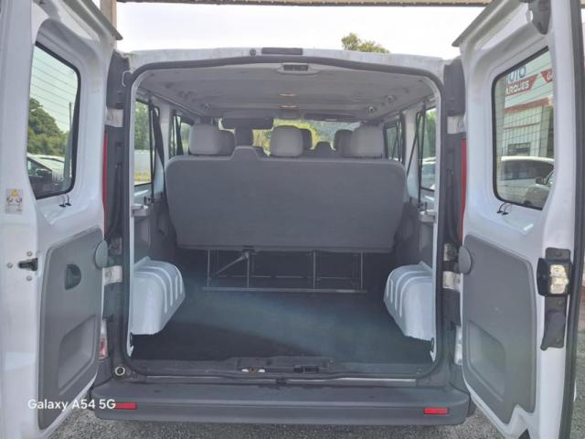 Renault Trafic image 2
