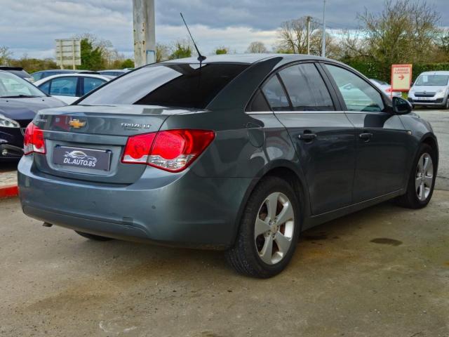 Chevrolet Cruze image 1