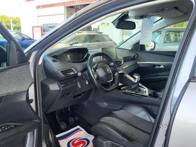 Peugeot 3008 image 3