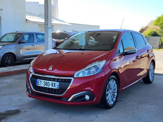 Peugeot 208 110 Allure Business
