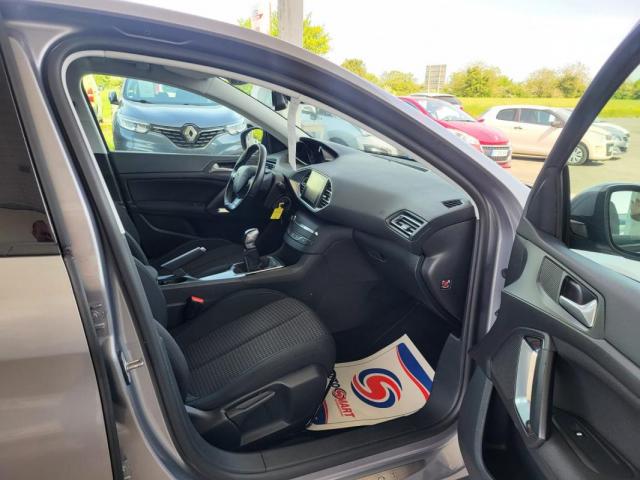 Peugeot 308 image 5