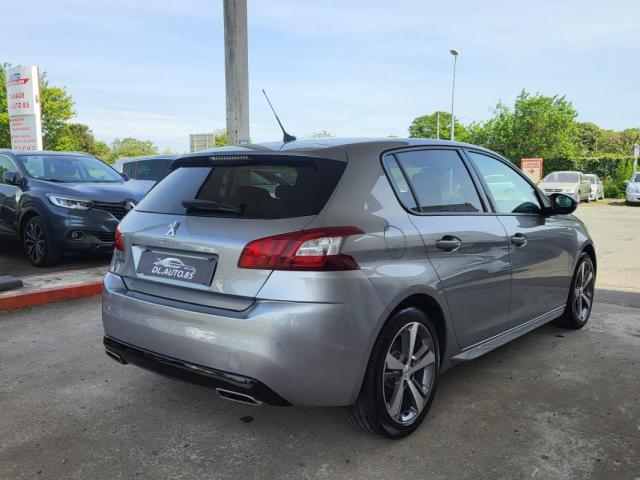 Peugeot 308 image 1