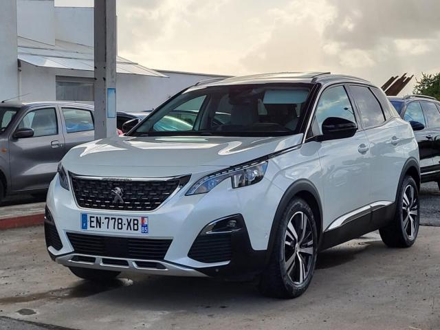 Peugeot 3008 Allure 1.2 Pure Tech 130