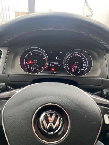 Volkswagen Golf image 6