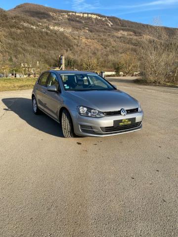 Volkswagen Golf image 9