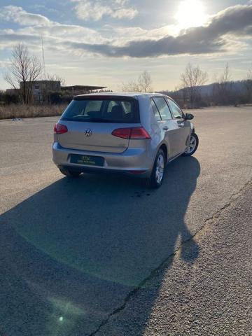 Volkswagen Golf image 3