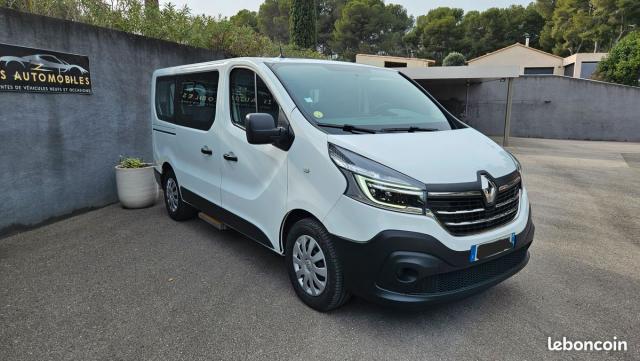 Renault Trafic image 3