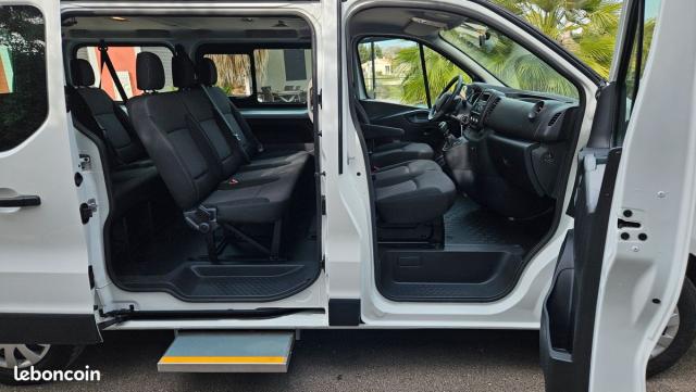 Renault Trafic image 4