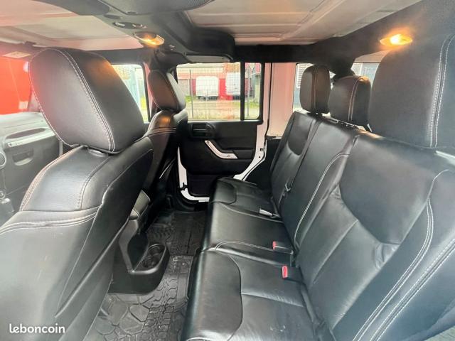 Jeep Wrangler image 6