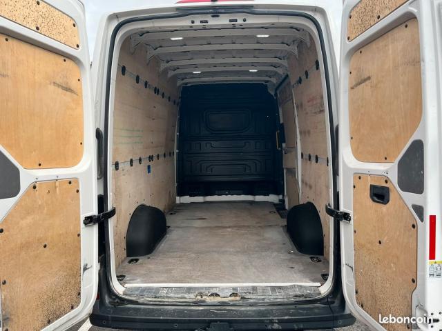 Volkswagen Crafter image 4