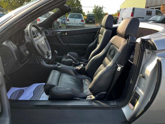 Alfa Romeo Spider image 5