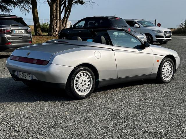 Alfa Romeo Spider image 7