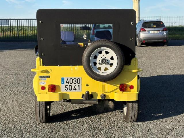 Renault 4l image 2