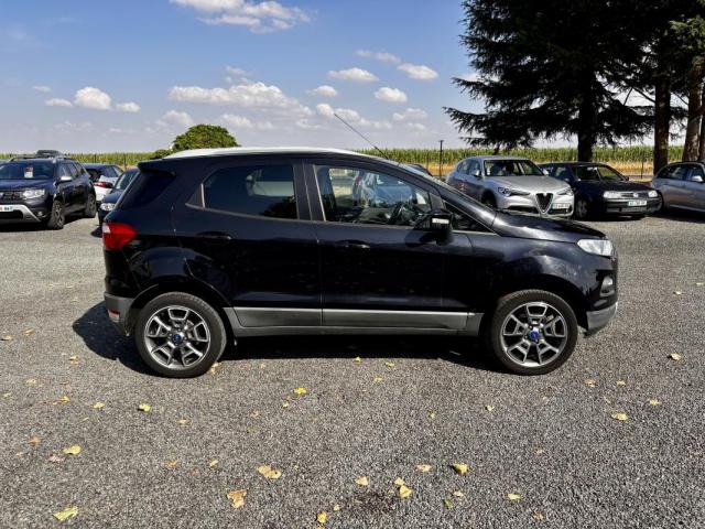 Ford Ecosport image 9