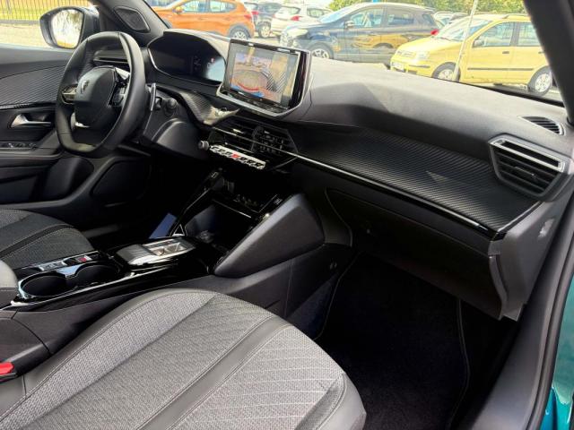 Peugeot 2008 image 7