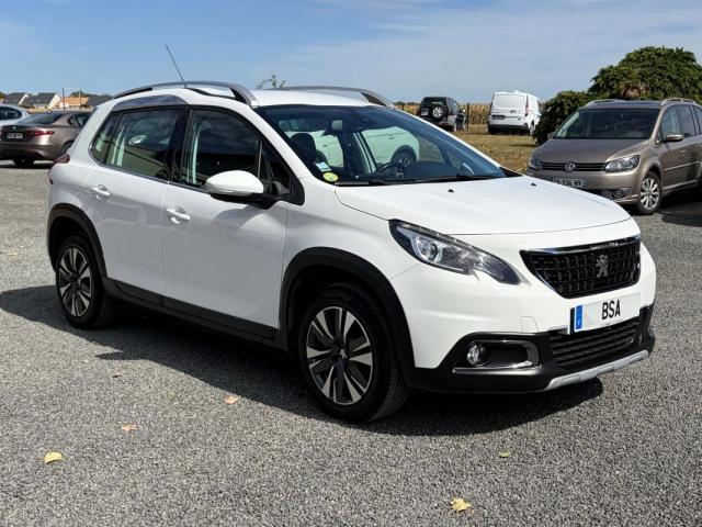 Peugeot 2008 image 9