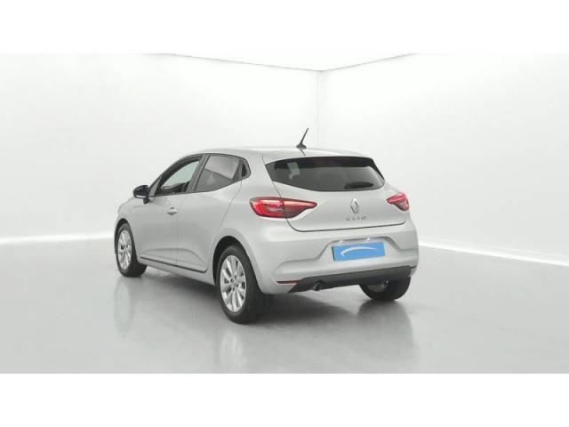 Clio image 6