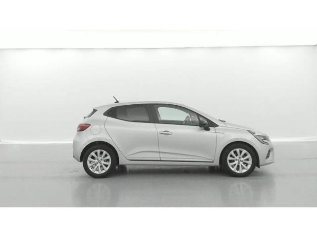 Clio image 5