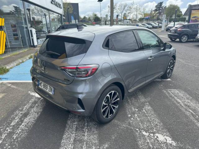 Renault Clio image 6