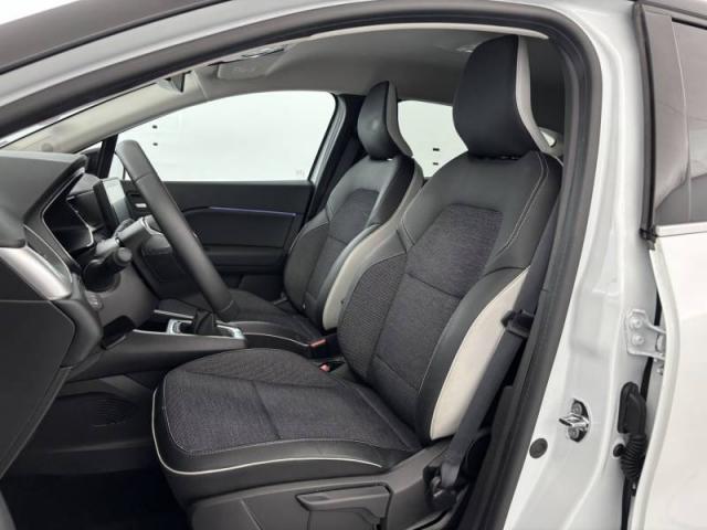 Renault Captur image 8
