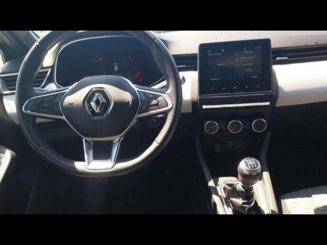 Renault Clio image 2