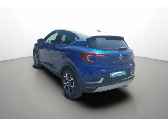 Renault Captur image 2