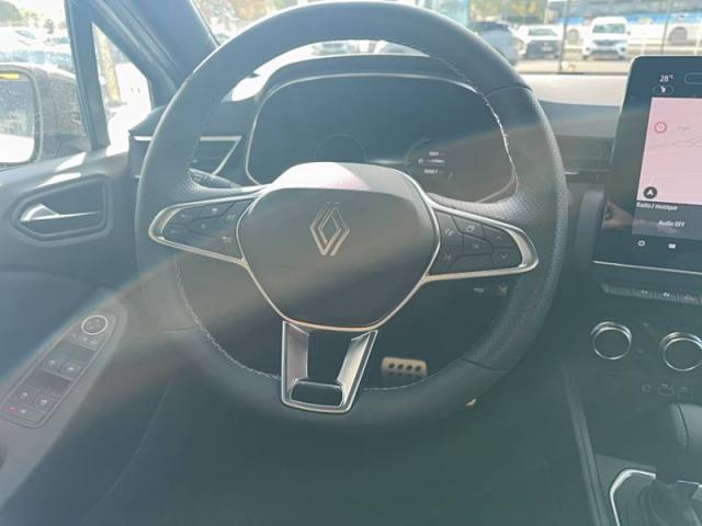 Renault Clio image 1
