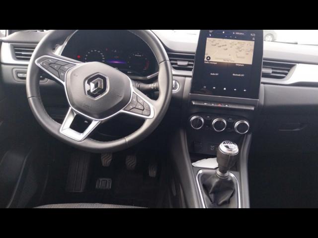 Renault Captur image 2