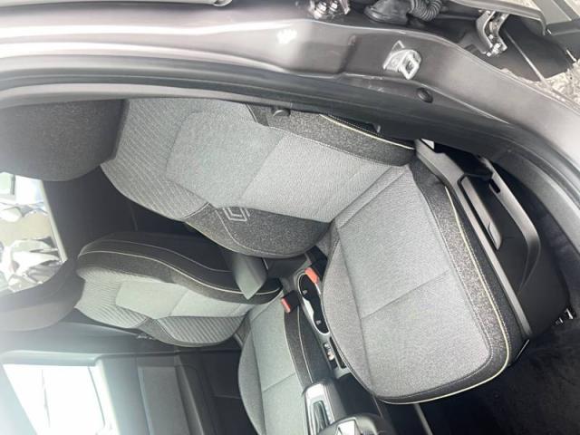 Renault Captur image 9