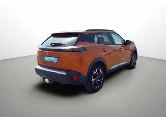 Peugeot 2008 image 2