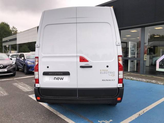 Renault Master image 8