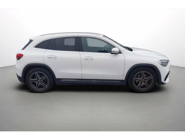 Mercedes Benz Gla image 1
