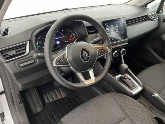 Renault Clio image 9