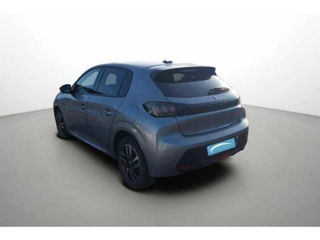 Peugeot 208 image 8
