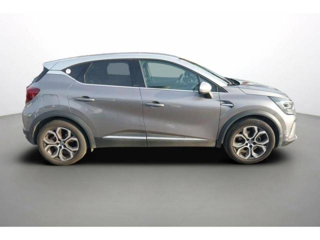 Renault Captur image 8