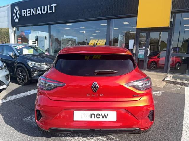 Renault Clio image 8