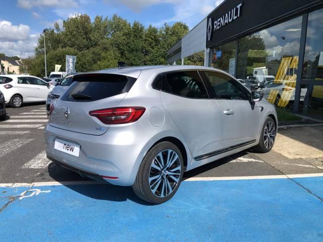 Renault Clio image 2