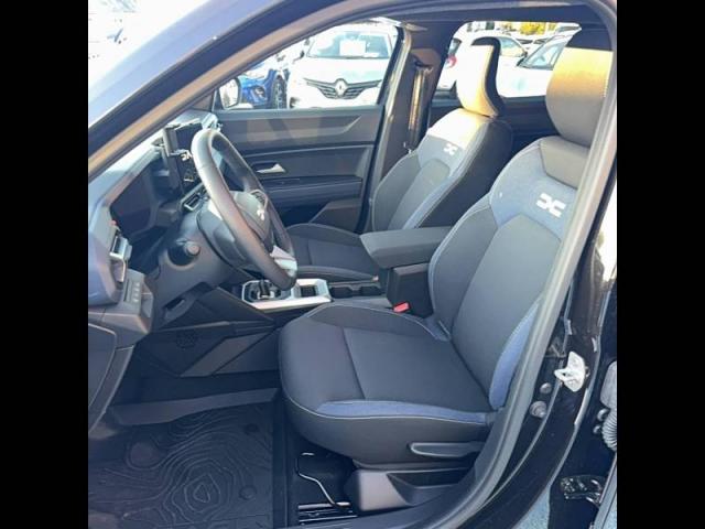 Dacia Duster image 1