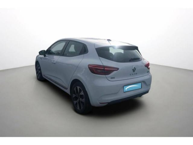 Renault Clio image 8