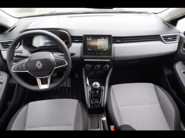 Renault Clio image 2