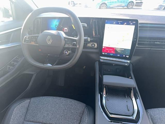 Renault Rafale image 6